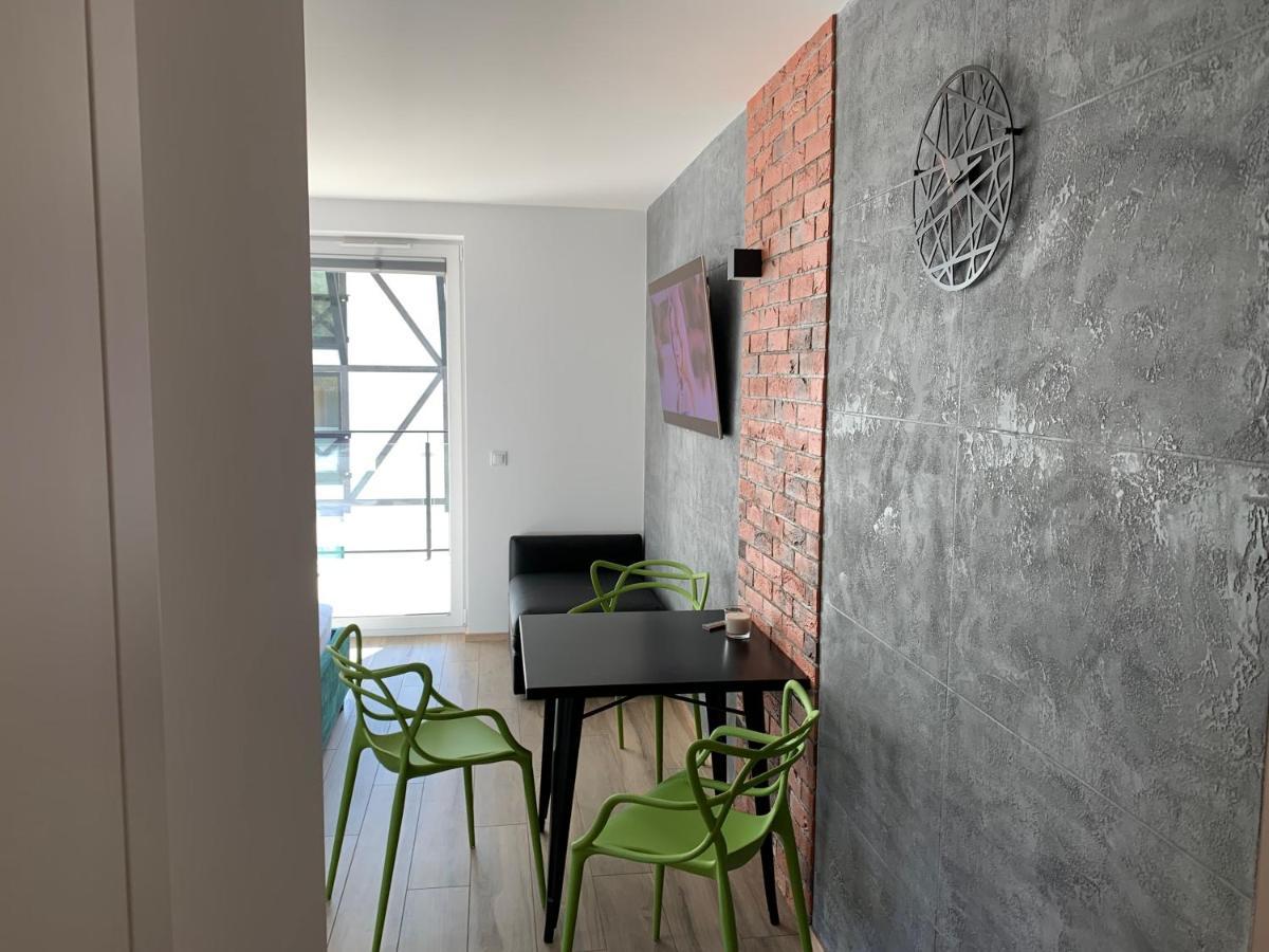 Apartamenty Amira W Kompleksie Apartamenty Piano ชเวียราโดว์-สโดรยจ์ ภายนอก รูปภาพ