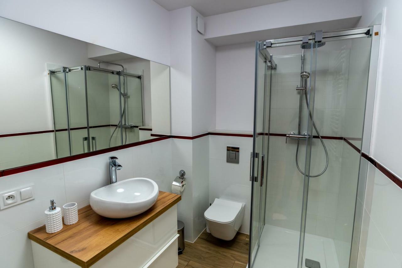 Apartamenty Amira W Kompleksie Apartamenty Piano ชเวียราโดว์-สโดรยจ์ ภายนอก รูปภาพ