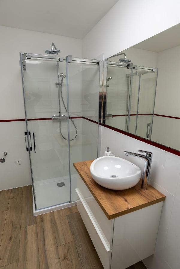 Apartamenty Amira W Kompleksie Apartamenty Piano ชเวียราโดว์-สโดรยจ์ ภายนอก รูปภาพ