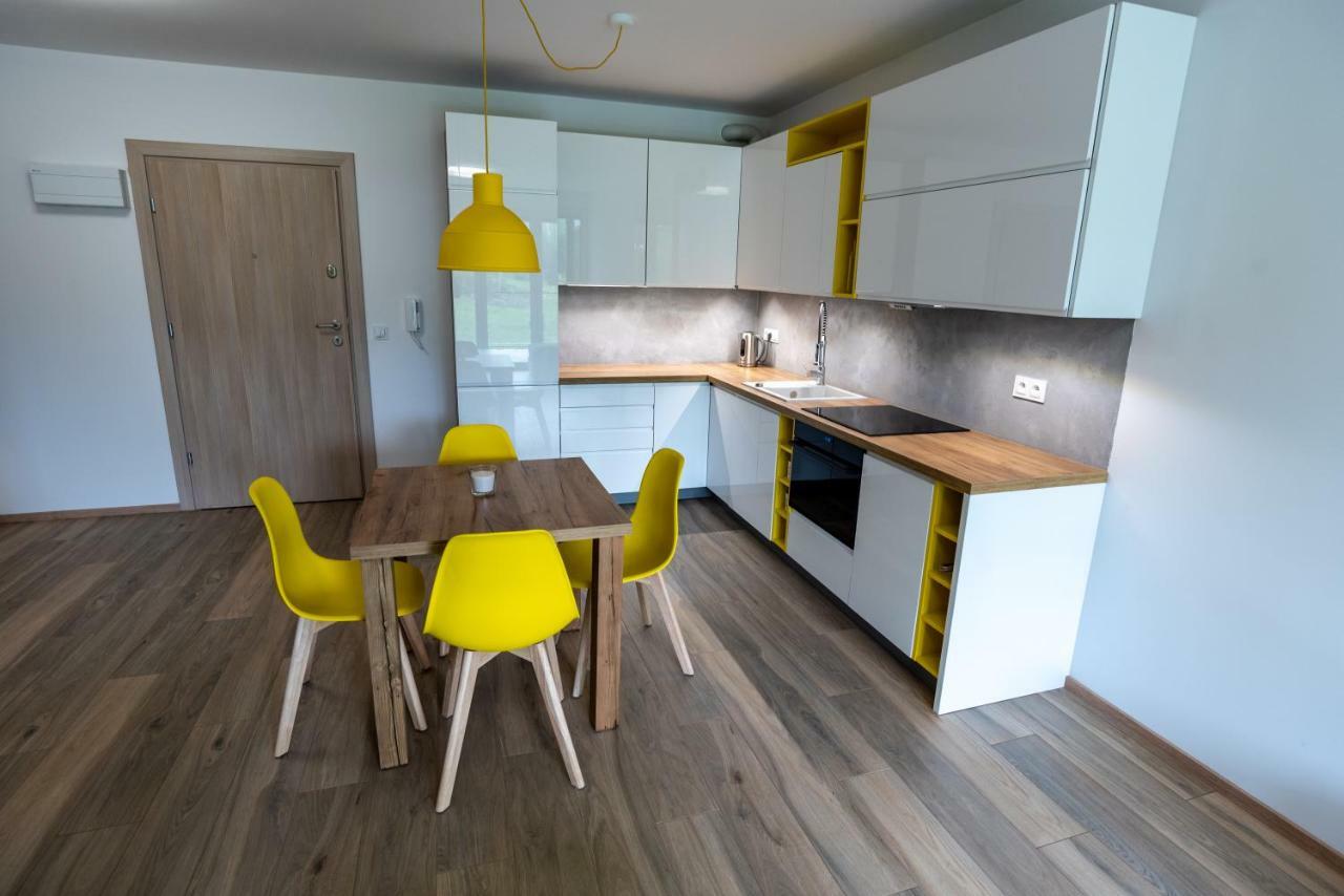 Apartamenty Amira W Kompleksie Apartamenty Piano ชเวียราโดว์-สโดรยจ์ ภายนอก รูปภาพ