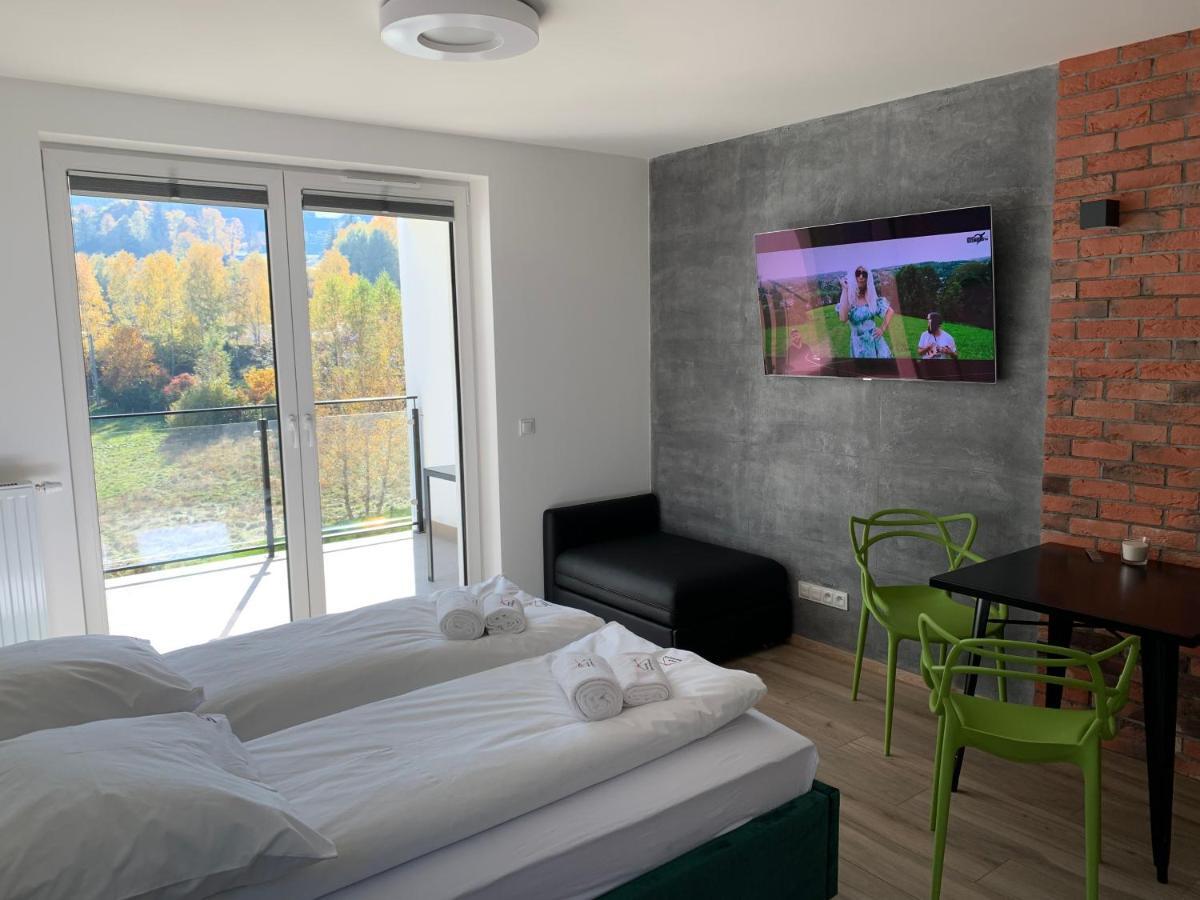 Apartamenty Amira W Kompleksie Apartamenty Piano ชเวียราโดว์-สโดรยจ์ ภายนอก รูปภาพ